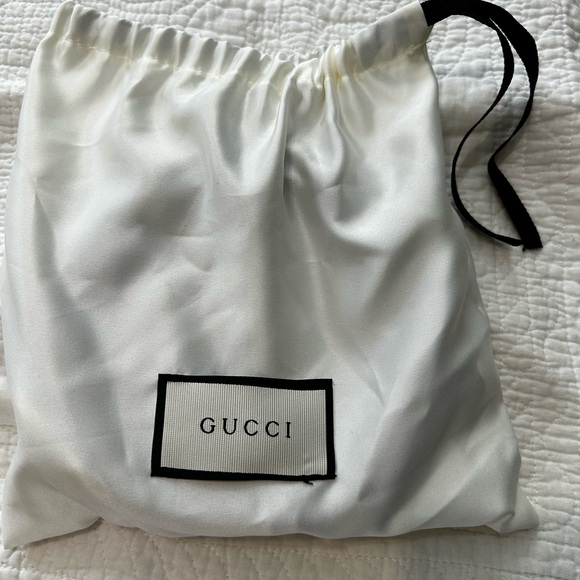 GG MARMONT 2015 RE-EDITION WIDE
BELT (Dust Bag) - Picture 6 of 14